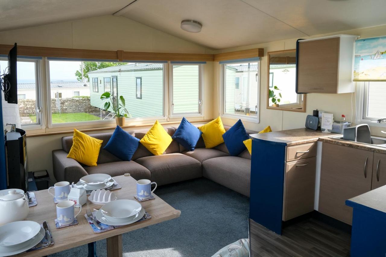 Kittiwake Apartment Saint Cyrus Exterior photo